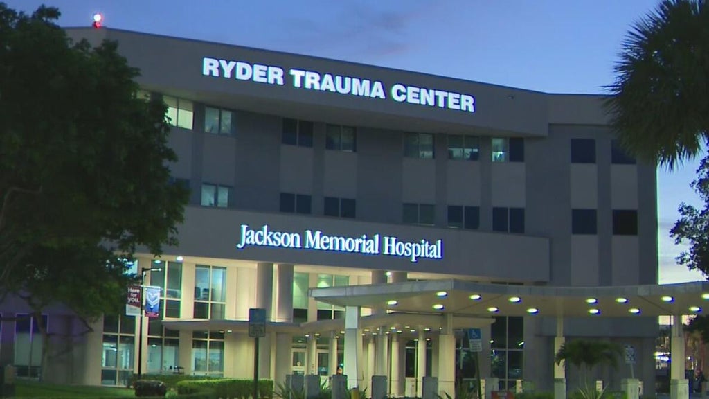 Man in critical condition after Miami shooting — CBS Miami, Coconut Creek Community news