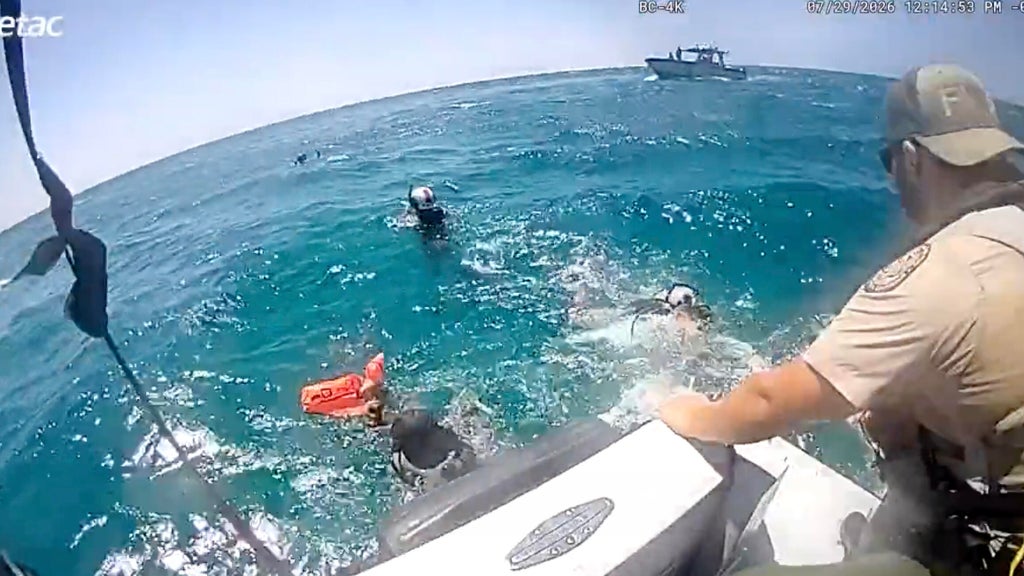 Video shows rescue of missing divers in Florida Keys after getting separated from boat — CBS Miami, Coconut Creek Government news