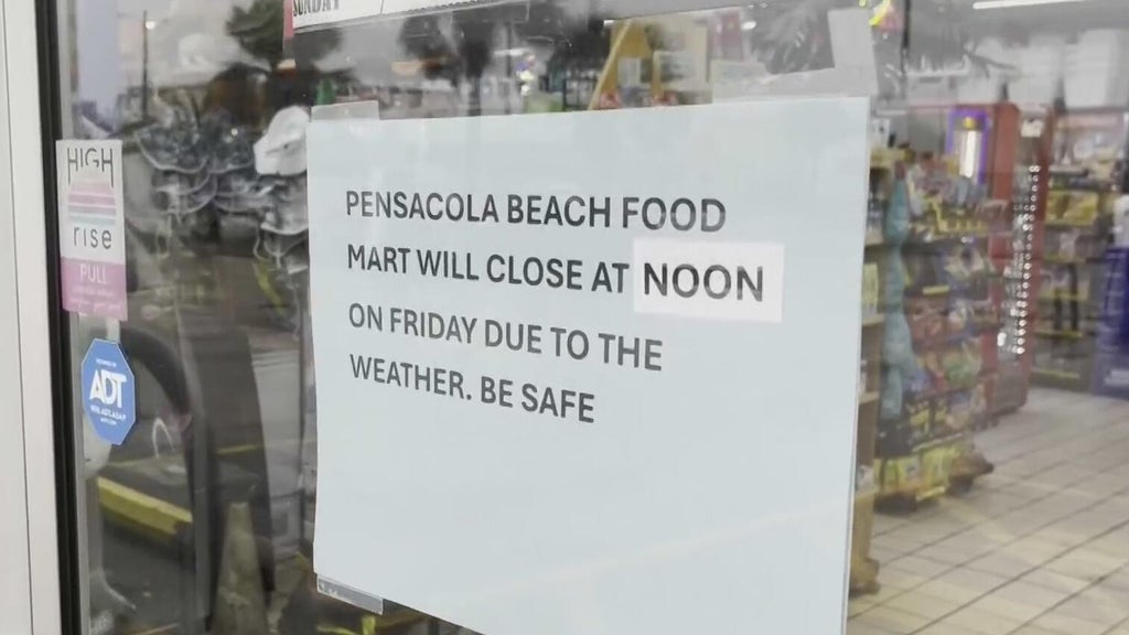 Time running out for Florida residents to prepare for impact from Hurricane Isaias — CBS Miami, Coconut Creek Community news
