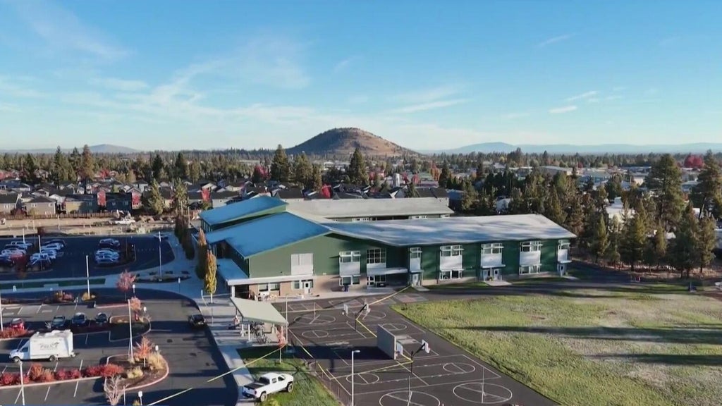 Memorial grows after school shooting in Bend, Oregon — CBS Miami, Coconut Creek Schools news
