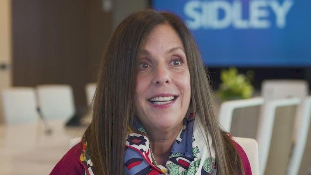 Miami woman breaks barriers by becoming a top leader in legal world, but leadership is about more than titles — CBS Miami, Coconut Creek Schools news