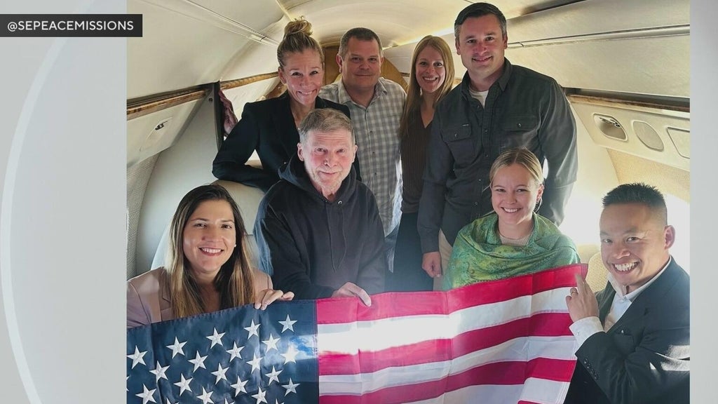 American freed after more than 4 years in Russian prison arrives in Texas — CBS Miami, Coconut Creek Community news