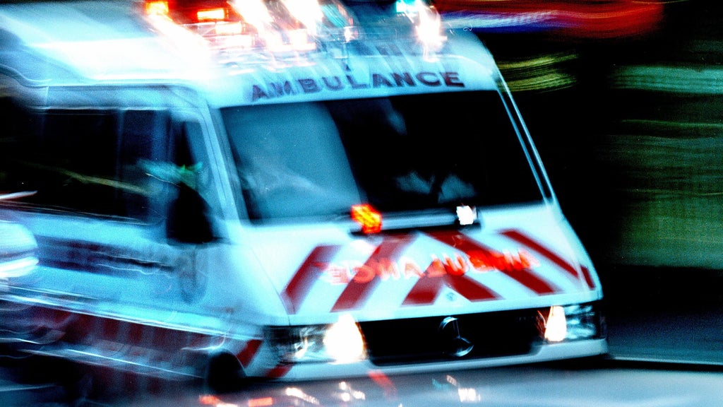 Woman arrested after allegedly setting man on fire in Miami-Dade, authorities say — CBS Miami, Coconut Creek Health news
