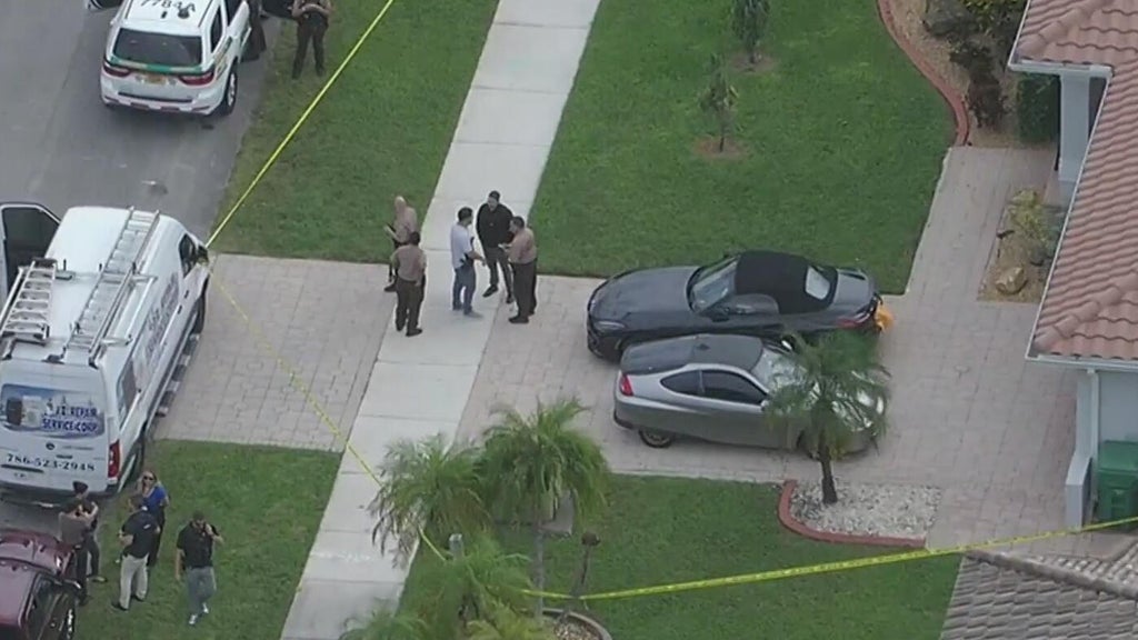 Man dead, woman hospitalized after domestic shooting in southwest Miami-Dade neighborhood, deputies say — CBS Miami, Coconut Creek Health news