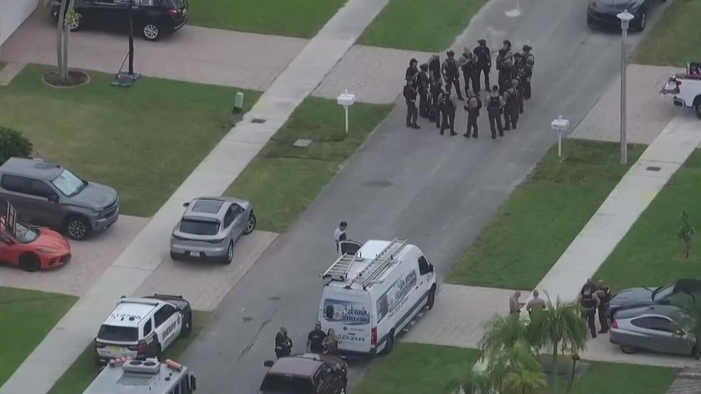 Man shot woman and fatally turned the gun on himself at SW Miami-Dade home, deputies say — CBS Miami, Coconut Creek Community news