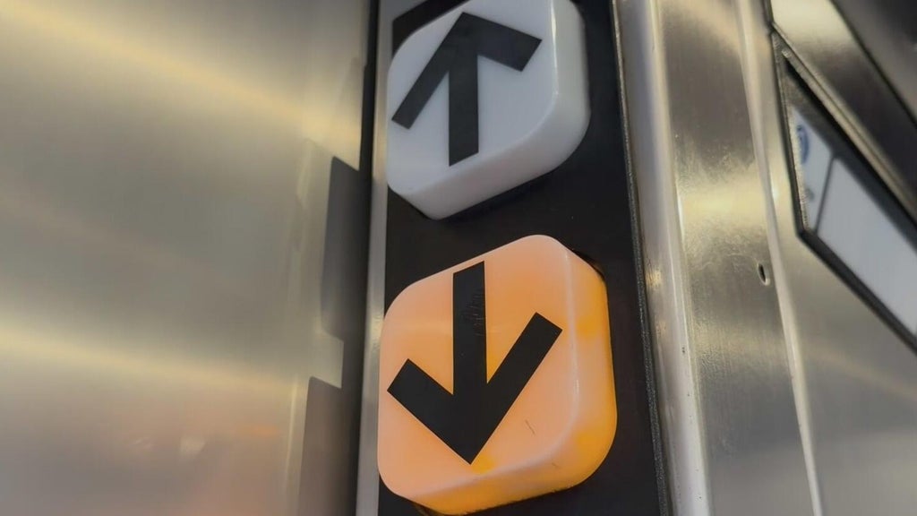 Fort Lauderdale office building report people trapped in elevator — CBS Miami, Coconut Creek Health news