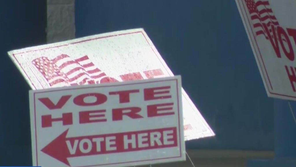 Coral Gables voters to pick new mayor, decide term length for mayor in November — CBS Miami, Coconut Creek Government news