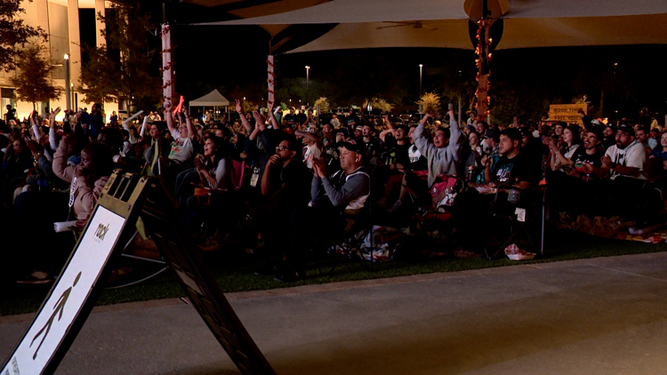 “Go Spurs Go” | Spurs fans gather at The Rock at La Cantera for season opener watch party — KENS 5 (San Antonio), Coconut Creek Sports news