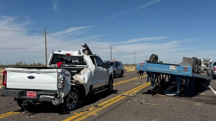Single-vehicle crash closes intersection of State Highway 18 and County Road 306 in Winkler County — NewsWest 9 (Permian Basin), Coconut Creek Community news