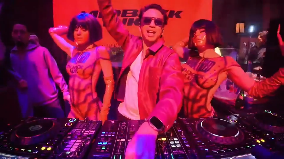 Boca Raton hosts WAT3R Festival, first-ever Asian rave in South Florida — WSVN Entertainment