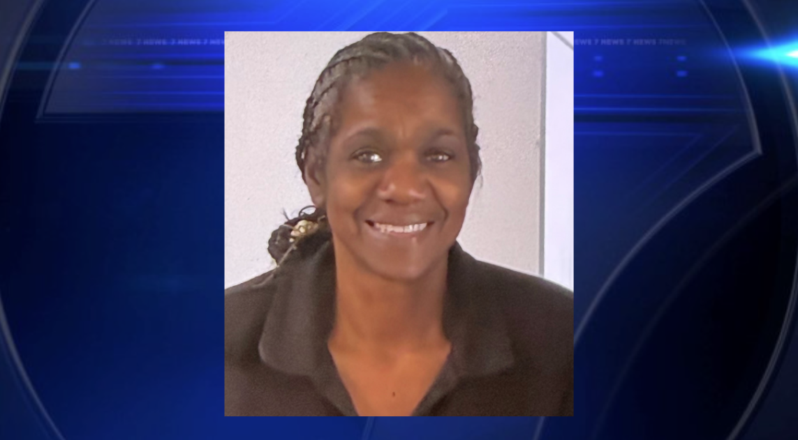 Search underway for 65-year-old woman reported missing from Lauderdale Lakes — WSVN 7 Broward, Coconut Creek Community news